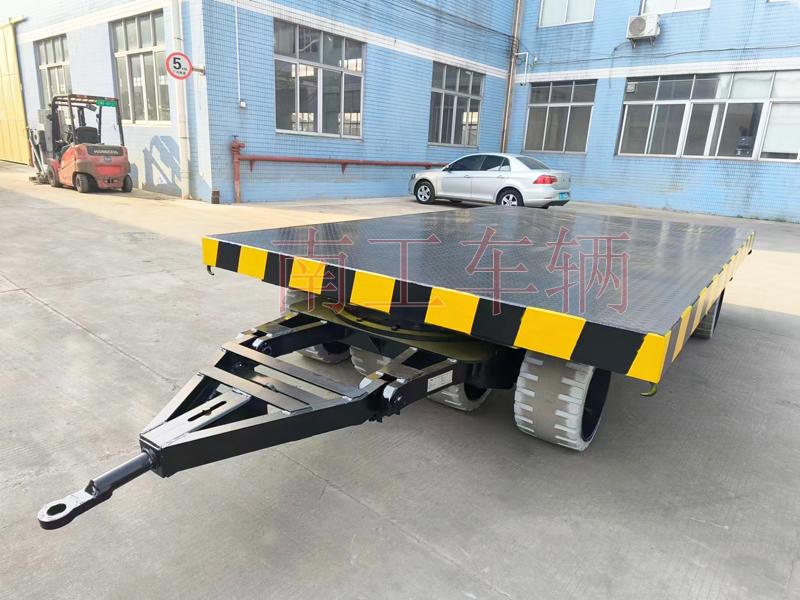 30吨重型168体育官方网站(中国)有限公司，叉车牵引重型工具拖车
